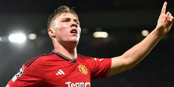 罗马诺解析:霍伊伦转会那不勒斯前景与曼联资金规划